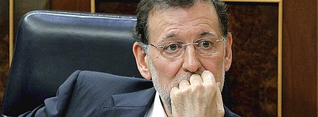 Rajoy inyectará dinero público para salvar bancos y cajas